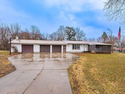 521 Woodlawn Ave, Muscatine, IA, 52761
