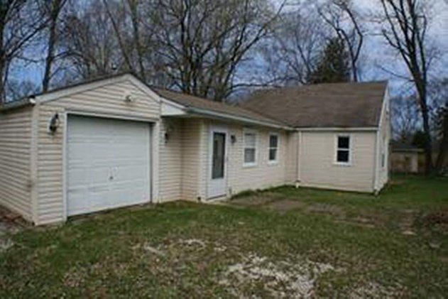 1st image of 905 Halcyon Dr