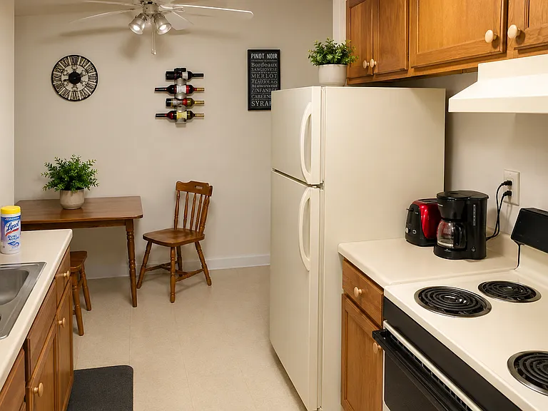 2601 Garfield Ave #101 — Photo 5