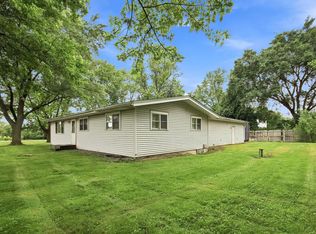 11811 304th AVENUE, Trevor, WI 53179
