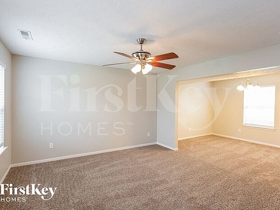 2nd image of 6005 Selby Ct