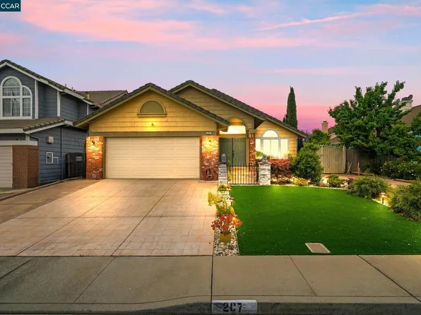 207 Babbling Brook Way, Pittsburg, CA 94565