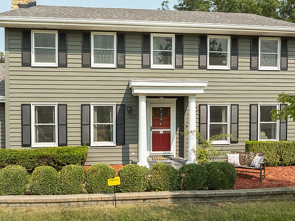 3rd image of 13113 Cathy Ln