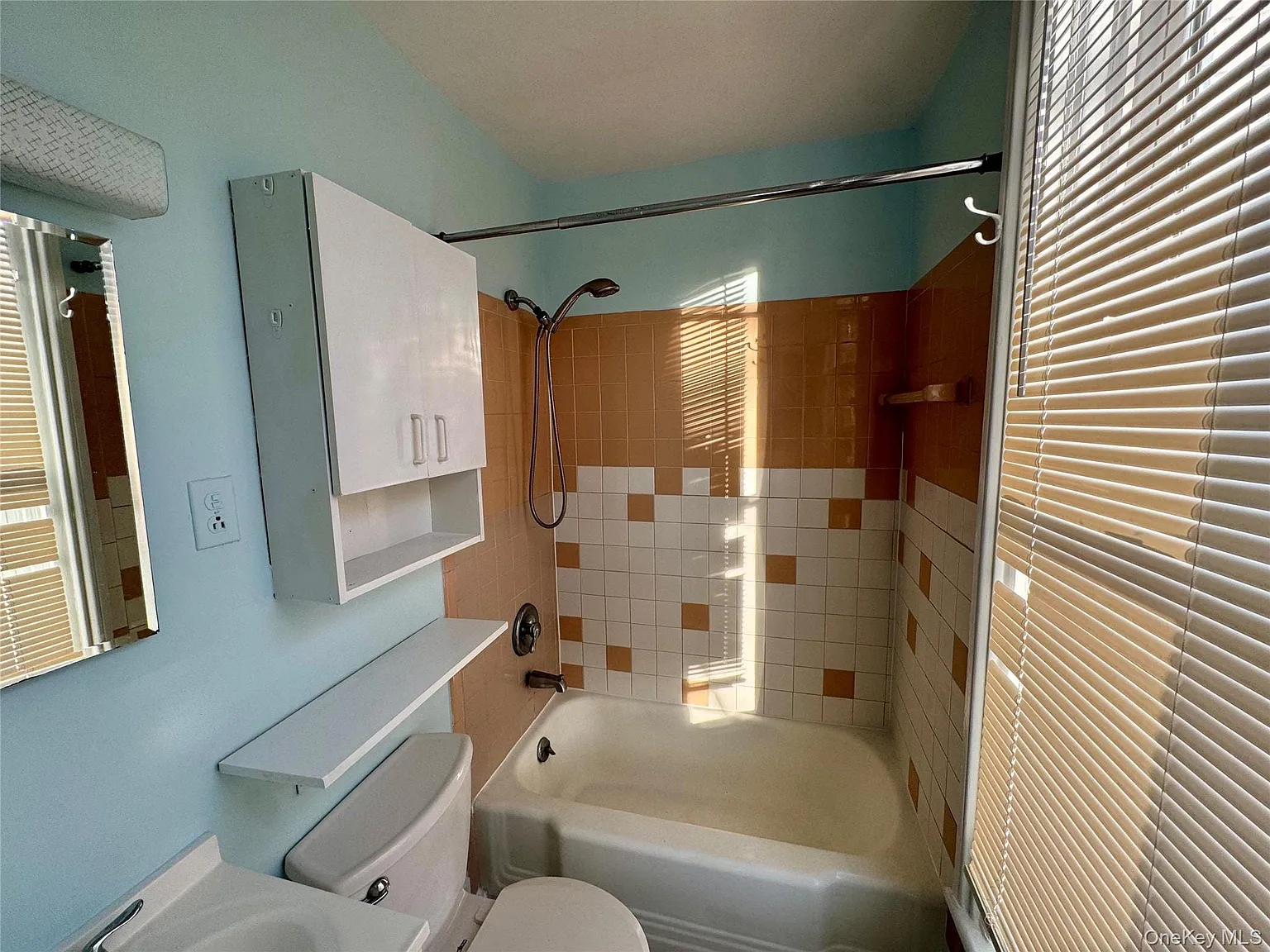 1 bed, 1.0 bath, 615 sqft, $1,950 — Photo 4