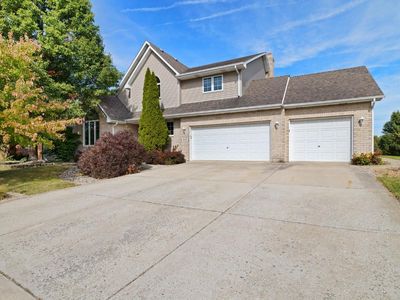 440 Hillside Dr, Schererville, IN, 46375