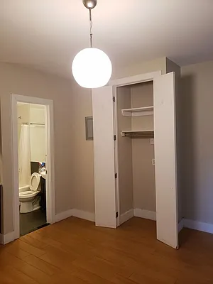 Rented by Signature Property Realty | media 21