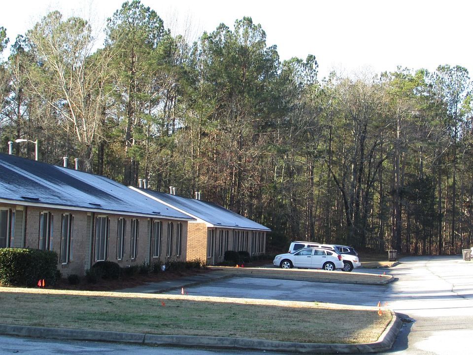 Holly Tree Bldgs CM, P 501 Haltiwanger Rd Greenwood SC Zillow