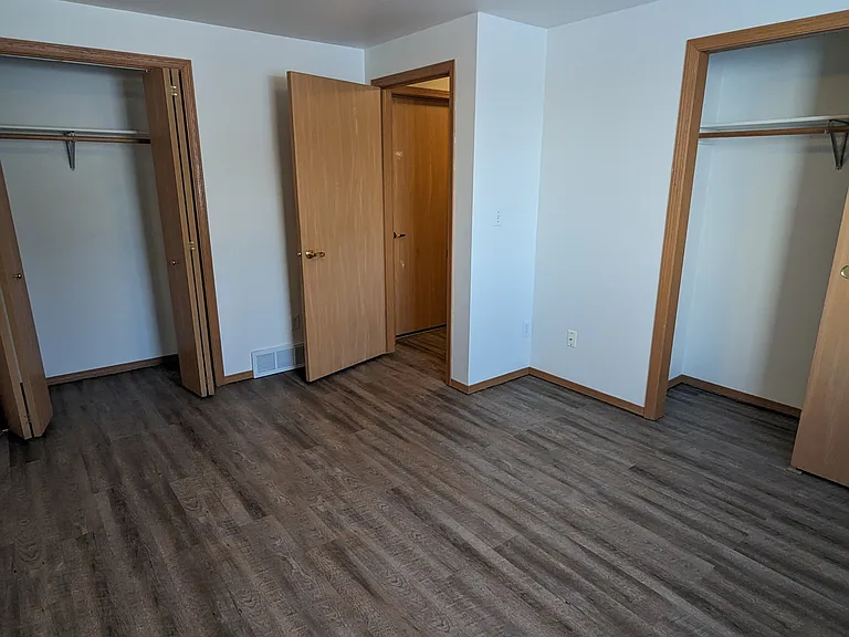 2949 Popplewood Ct — Photo 21