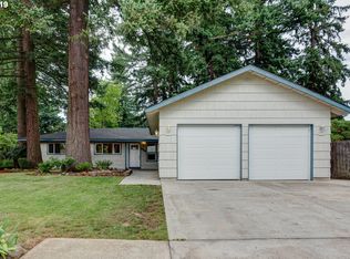 920 SE 176th Pl, Portland, OR 97233