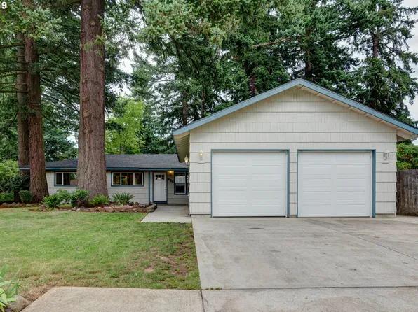 920 SE 176th Pl, Portland, OR 97233