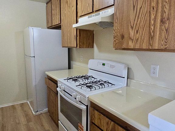 5th image of 5906 Challen Ave APT 4