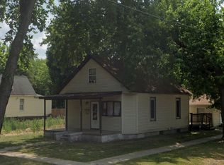 1029 N 14th St, Springfield, IL 62702