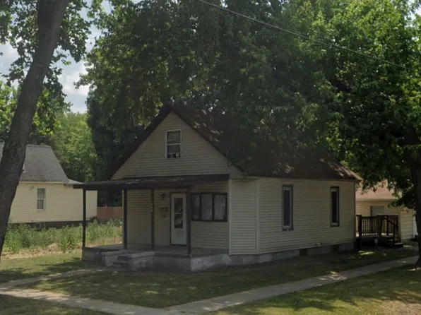 1029 N 14th St, Springfield, IL 62702