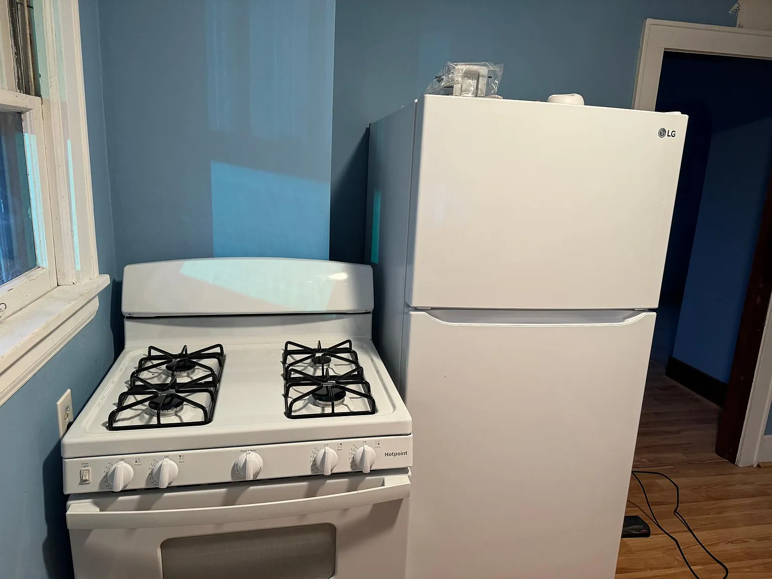 3 bed, 1152 sqft, $1,300 — Photo 3