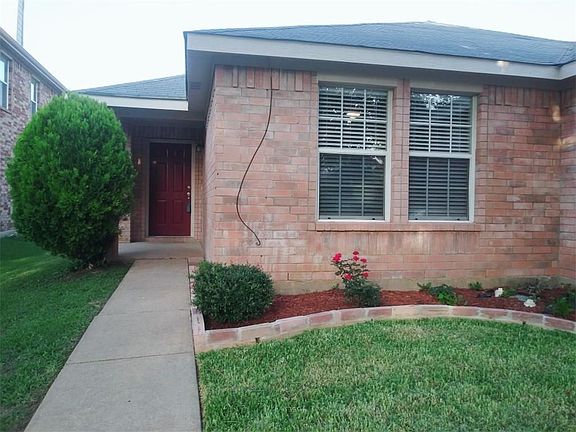 3rd image of 5420 Presidio Dr