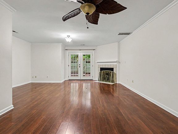 4th image of 5510 Forest Oaks Dr