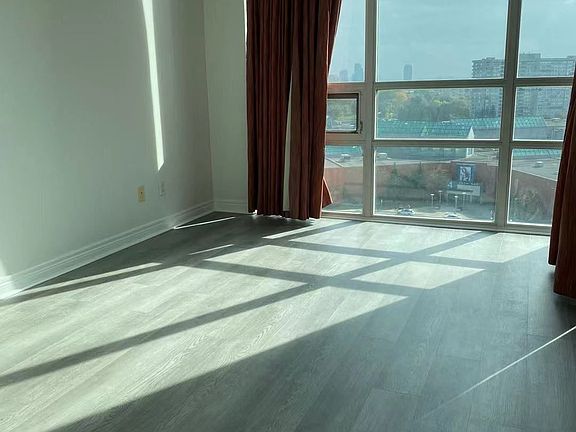 5th image of 100 Promenade Cir #1208