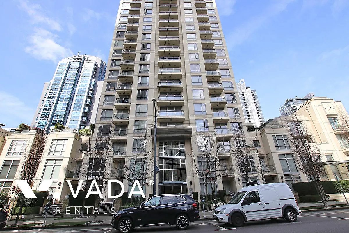 1225 Richards Street Vancouver — Photo 1