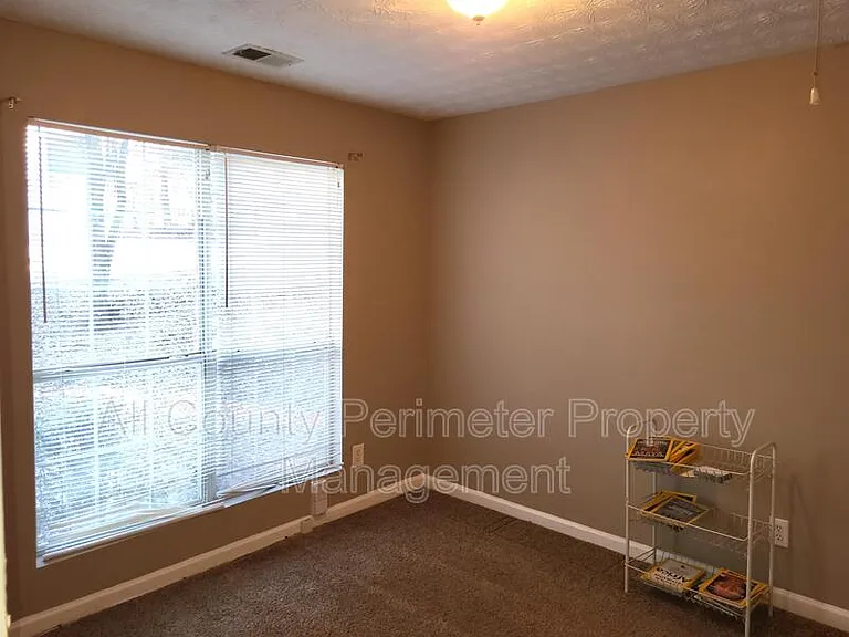 3428 Homeward Trl — Photo 4