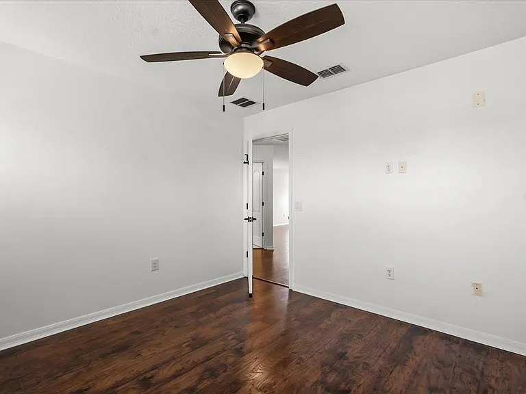 3332 Whistling Trl — Photo 24