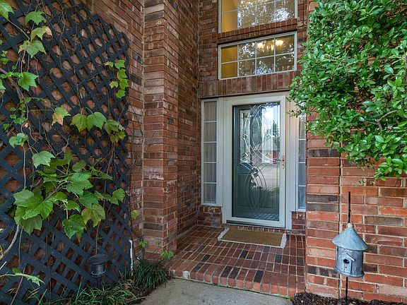 2905BrookhollowLn981183.jpg