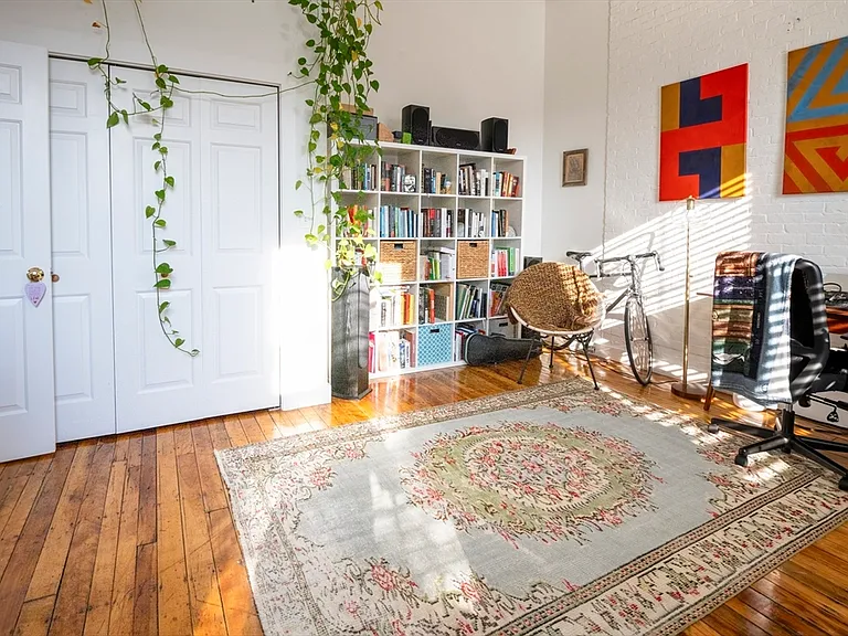 144 Moody St #B15-33 — Photo 9