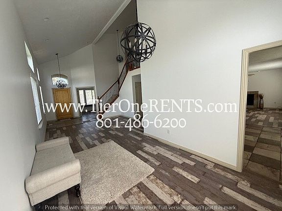 3rd image of 1952 E Meadow Downs Way