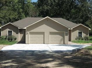 19666 Village Forest Dr #B, Montgomery, TX 77356