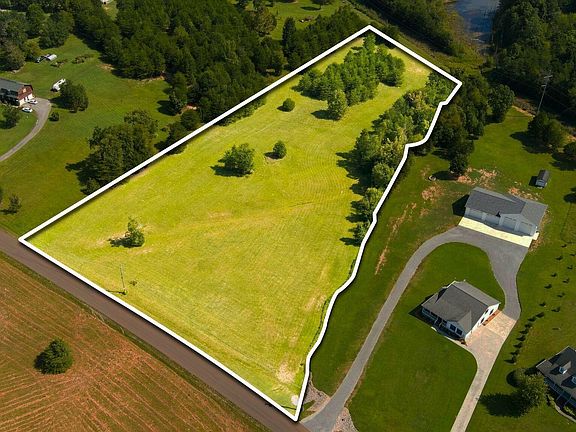 2nd image of 320 County Road 545