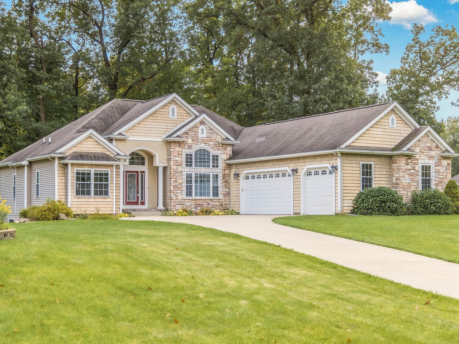 7753 Timberview Ave, Kalamazoo, MI 49009 | MLS #23138351 | Zillow