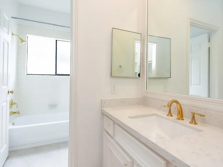 1601 Nantucket Dr #A — Photo 27