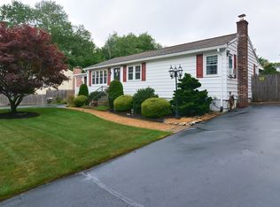 4 Harmon St, Worcester, MA 01604