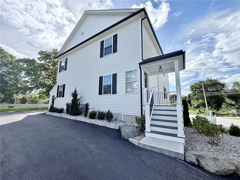 280 Morgan Ave