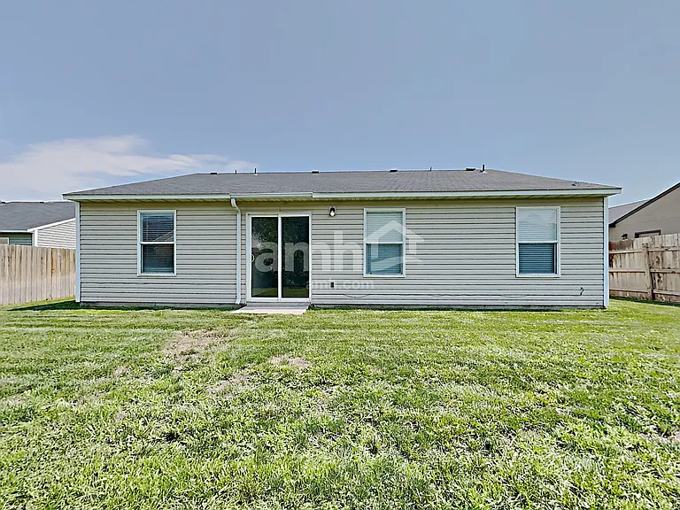 16557 Alegre Way — Photo 14