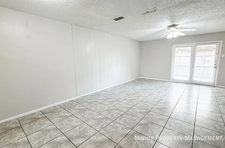7303 Avenue X #103 — Photo 5