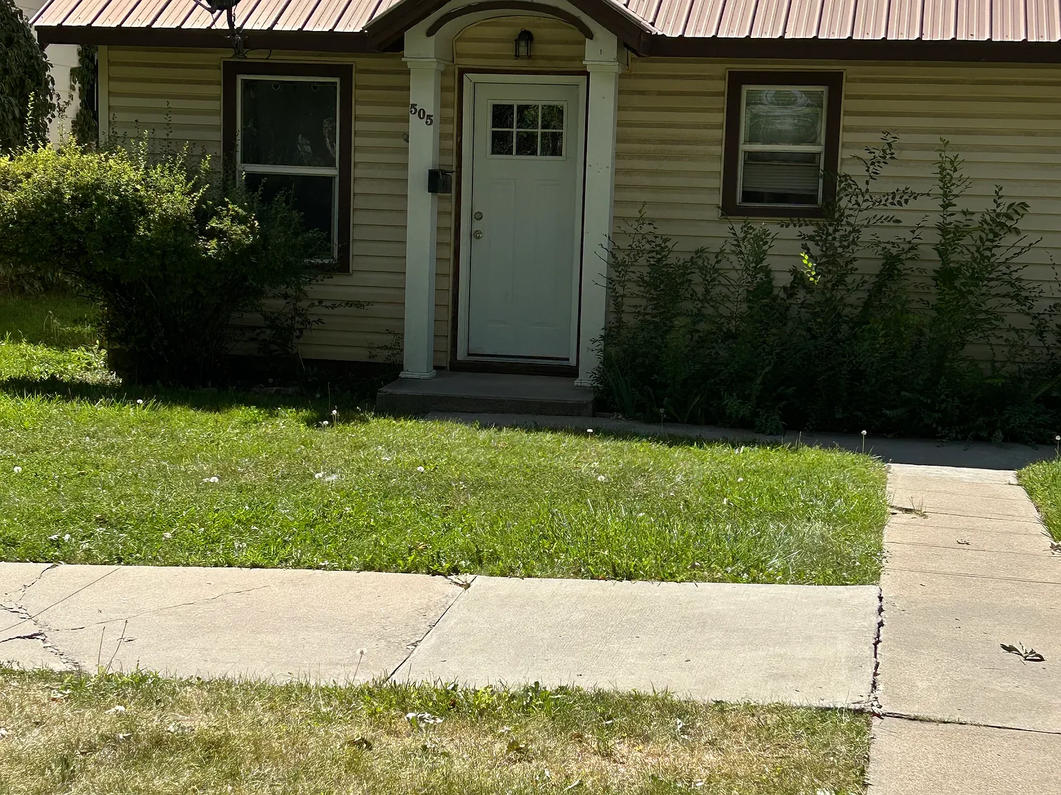 Studio, 565 sqft, $1,000 — Photo 2