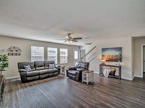 5th image of 16723 Warbler Dr