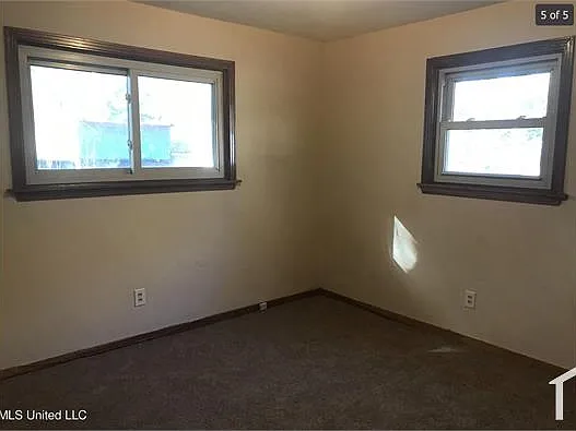 3139 Charleston Dr — Photo 7