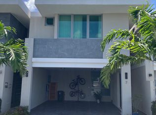 7 Riviera #7, Bayamon, PR 00956