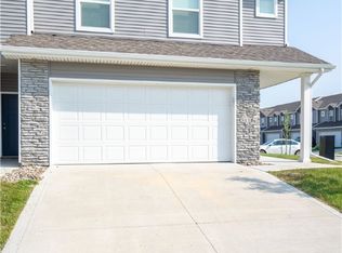 3118 NE 2nd Ln, Ankeny, IA 50021