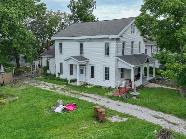 318 N Bluff St, Monticello, IN 47960