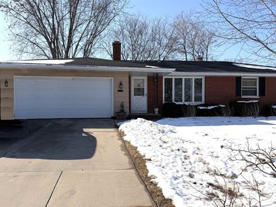 2320 Manitowoc Rd, Green Bay, WI, 54311