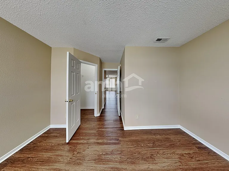 6803 Amber Springs Way — Photo 18