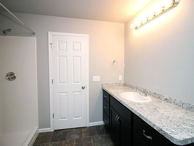 6985 Majestic Loop — Photo 11