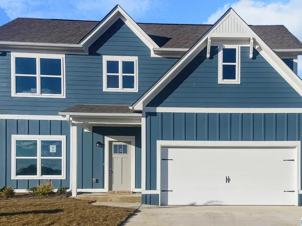 330 Camellia Ln, Pell City, AL 35128