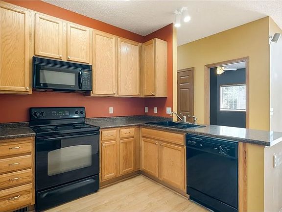 5th image of 18313 Key West Ct Unit 316C