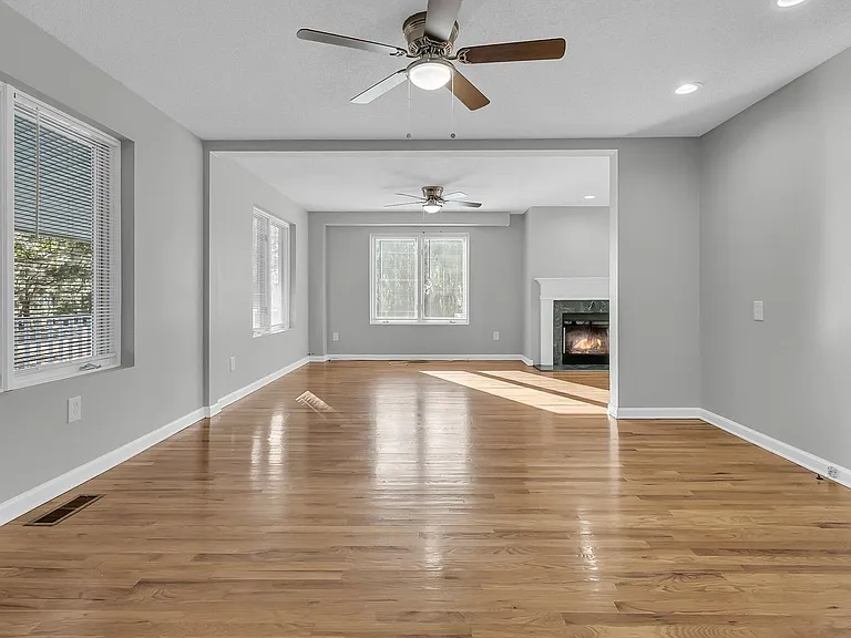 5844 Oak Hart Rd — Photo 14