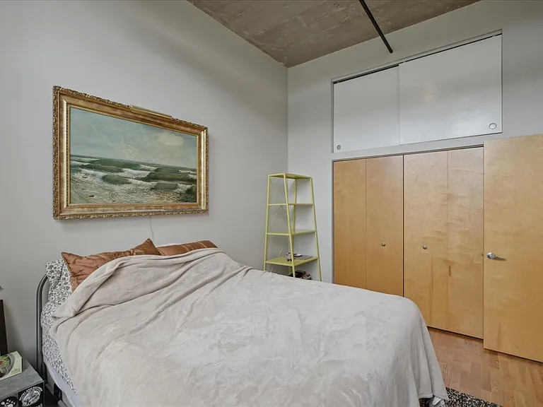 3963 W Belmont Ave #204 — Photo 12