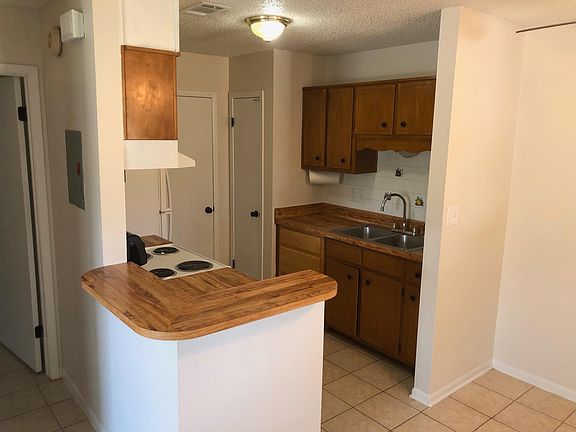 2nd image of 7895 Boyd Ave #2