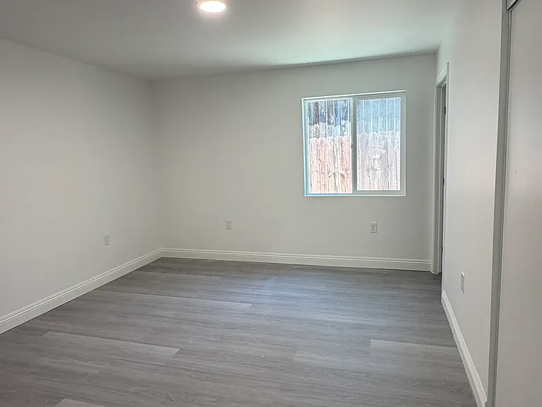 1206 W Newmark Ave #A — Photo 9